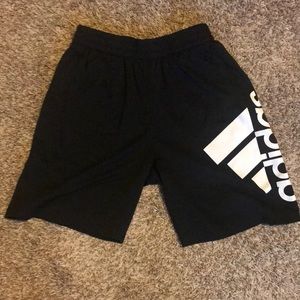 Adidas boys black size large shorts